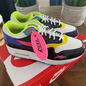 NIKE AIR MAX 1 Black Hyper Pink 7M/8.5W [CZ7920]
